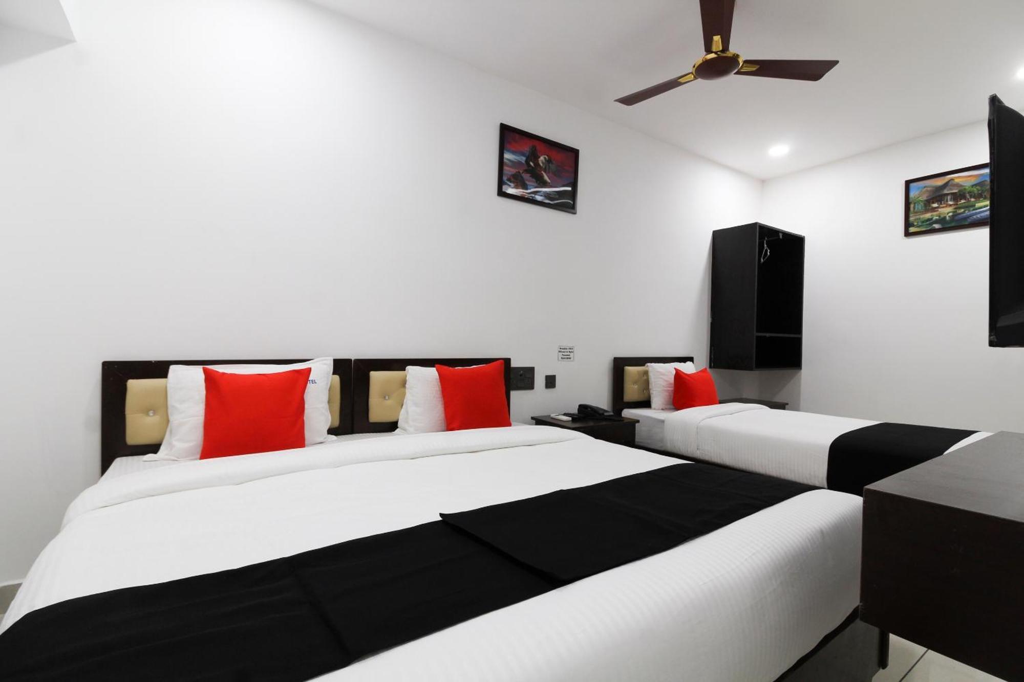 Super Mythri Hotel Near By Ecil, As Rao Nagar, Sainikpuri Maula Ali Exterior foto